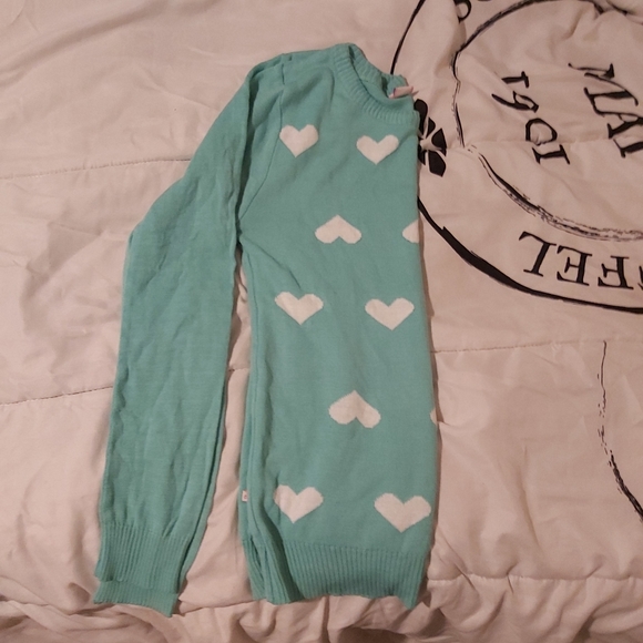 4/$25 Crissa blue teal heart print  sweater - Picture 7 of 12